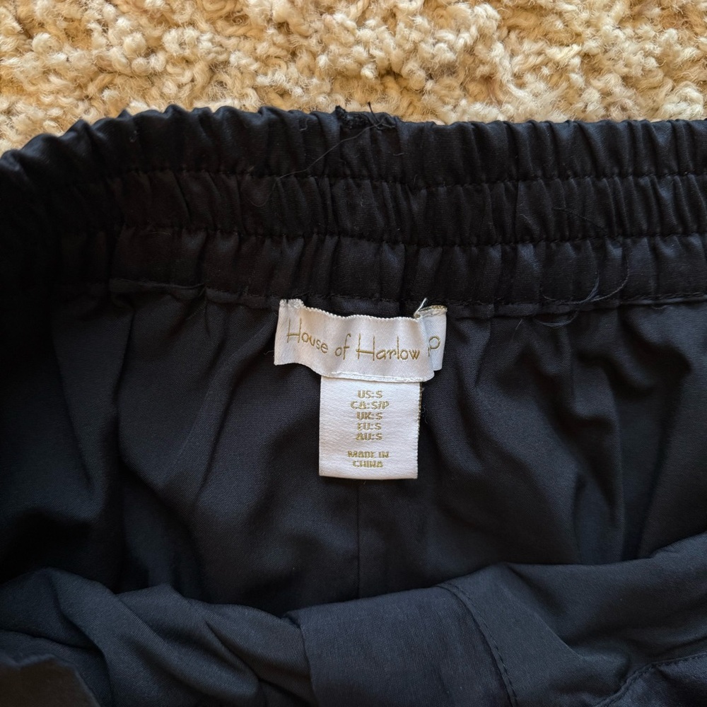 Harlow Flowy Wide Leg High Waisted Pants lightweight fabric - Picture 5 of 9